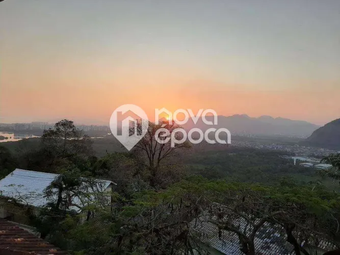 Itanhangá | Casa 5 quartos, sendo 2 suites