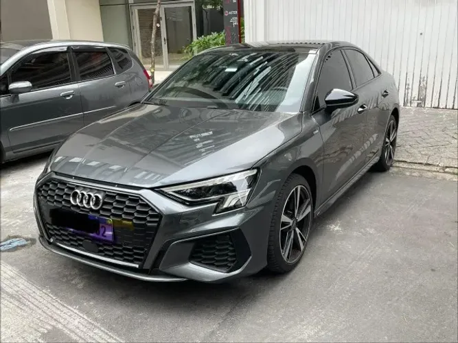 Audi A3 Sed. Perform. Black 2.0 TFSI S-tronic 2023