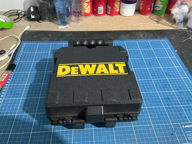 Nível a Laser Dewalt DW088CG 2 Linhas Alcance de Até 15m