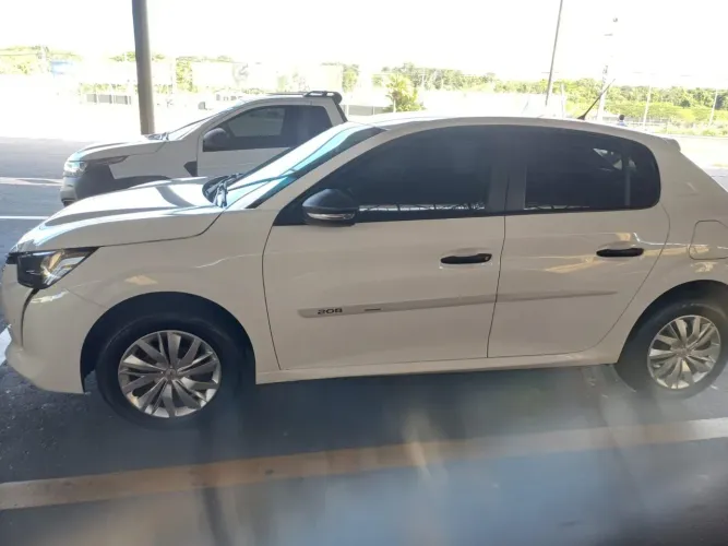 Peugeot 208 Like 1.0 Flex 6V 5P Mec. 2023