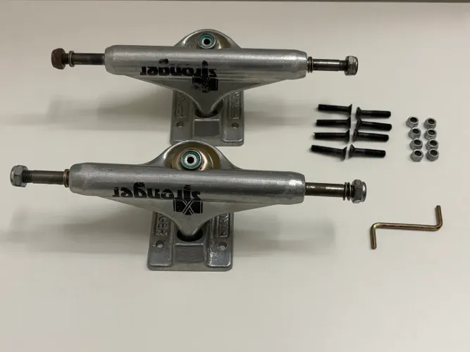 Truck de Skate Stronger 139mm