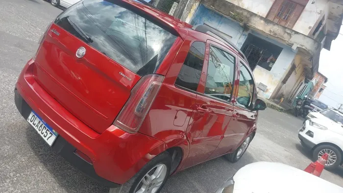 Fiat Idea Essence 1.6 Flex 16V 5P 2013