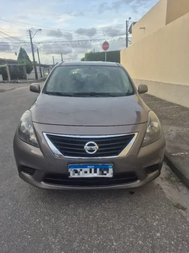 Nissan Versa SV 1.6 16V Flex Fuel 4P Mec. 2013