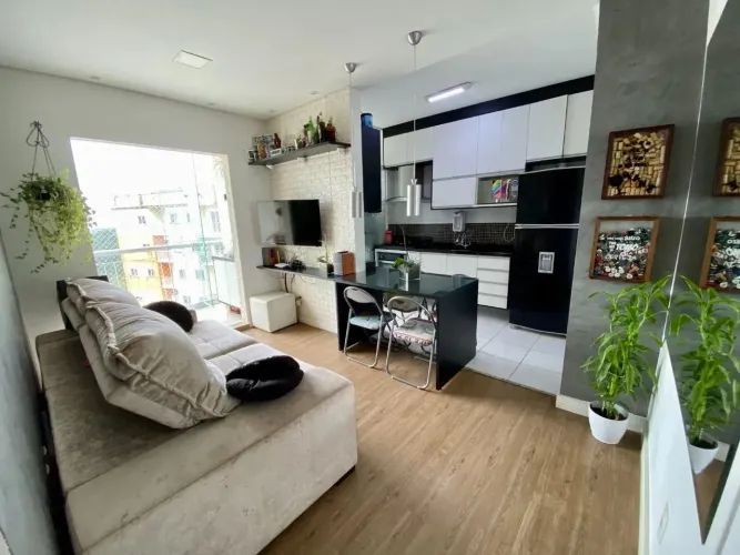 Upper Ville - Apartamento à venda de 57m² no Upper Ville com Varanda Fechada e Móveis Plan
