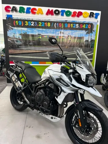 TRIUMPH TIGER 1200 XCX