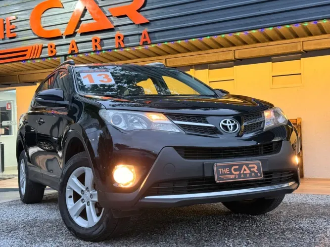 Toyota RAV4 2.0 4X4 16V Aut. 2013