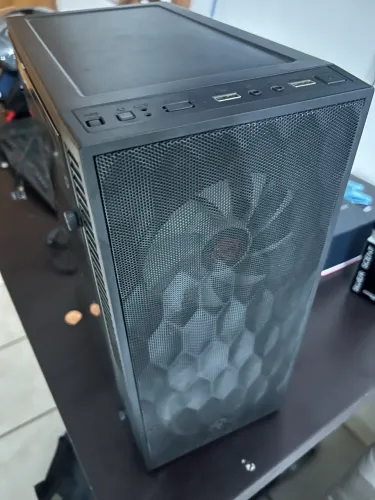 Gabinete + i5 7400
