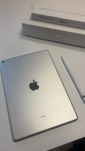 IPad 9 + Apple Pencil
