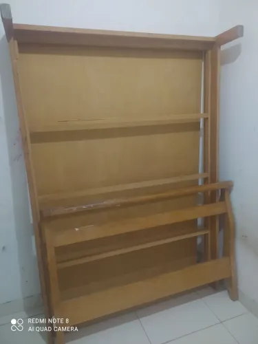 Guarda roupa é cama