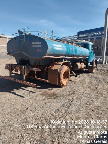 Vende se Caminhão tanque.