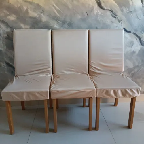 Cadeiras e mesa