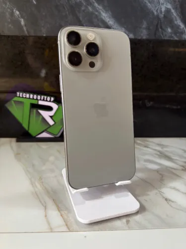 iPhone 16 Pro Max Natural Titanium 256gb | Loja física | Até 18x