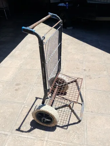 CARRINHO DE MÃO METALICO