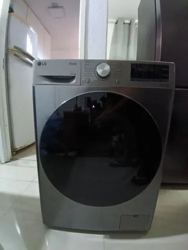 Lava e Seca LG Smart VC4 12kg Nova | Nunca Usada | Preço de Oportunidade