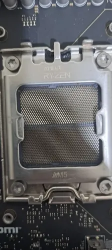 PLACA MÃE MSI PRO X870-P WIFI TOPO DE LINHA - LAN NÃO FUNCIONA