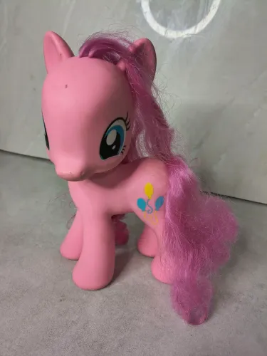 Hasbro My Little Pony Pinkie Pie de 2013