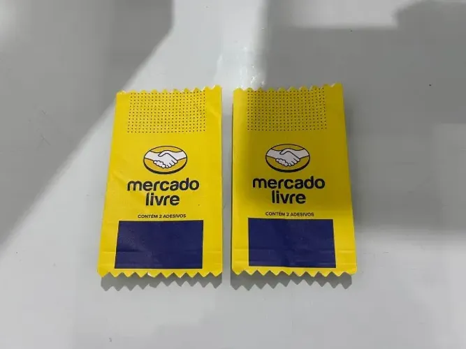 2 Figurinhas Neymar JR-Edição Limitada Mecado Livre-Lacrado