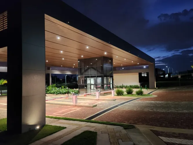 Lote/Terreno para venda tem 271 metros quadrados em Jardins Capri - Senador Canedo - GO