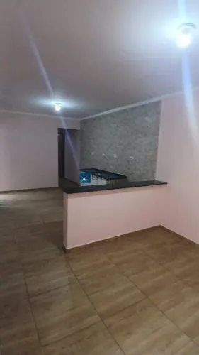 ÓTIMA CASA DE FUNDOS PARA LOCAÇÃO EM ÓTIMA LOCALIZAÇÃO NO SOCORRO