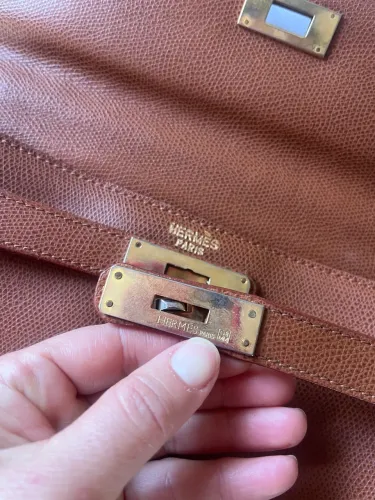 Hermès Kelly Vintage 32 em Couro Courchevel Caramelo - Peça Clássica
