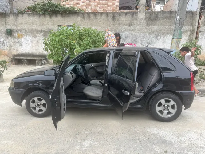 Volkswagen Gol Geração III Ouro 1.0 MI 16V Gasolina Mec. 2P 2000