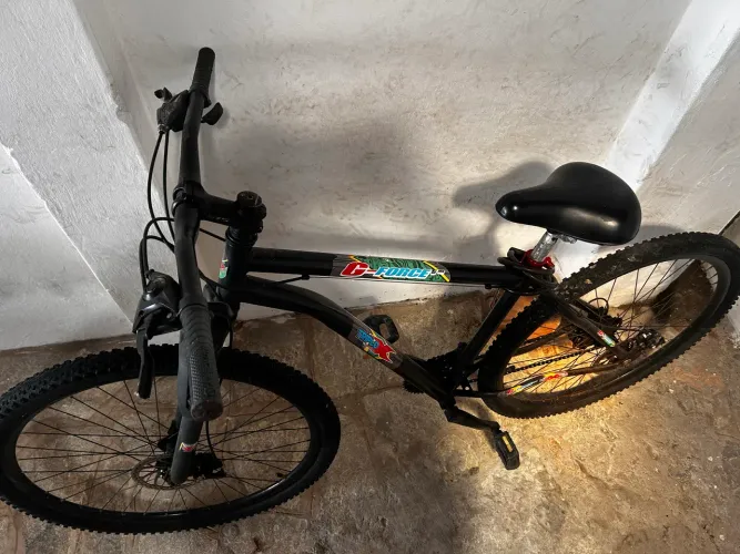 Bicicleta Mountain Bike