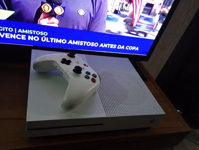 Vendo Xbox one s