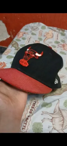 Bone chicago bulls peça rara e única. Ideal para fans de basquete ? (ACEITO PROPOSTAS)