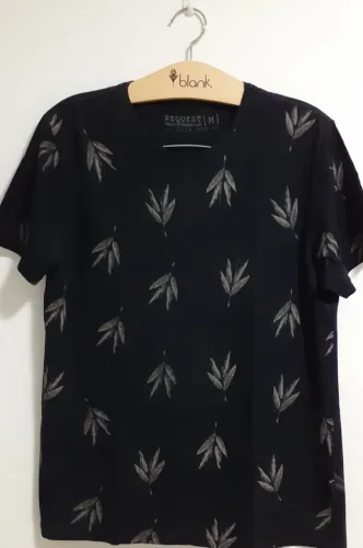 Camiseta Masculina Manga Curta Folhagem 