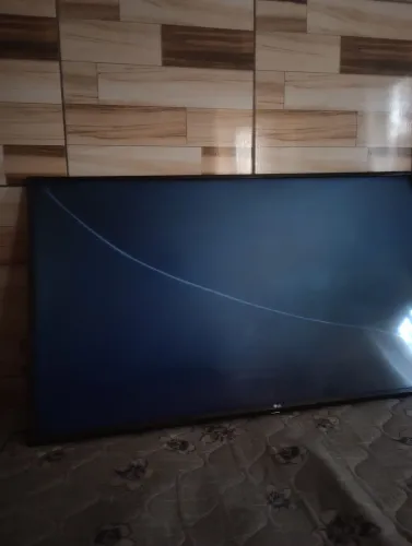 Tv LG tela quebrada 