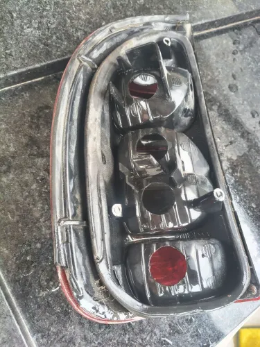 Lanterna Chevrolet Corsa 2001