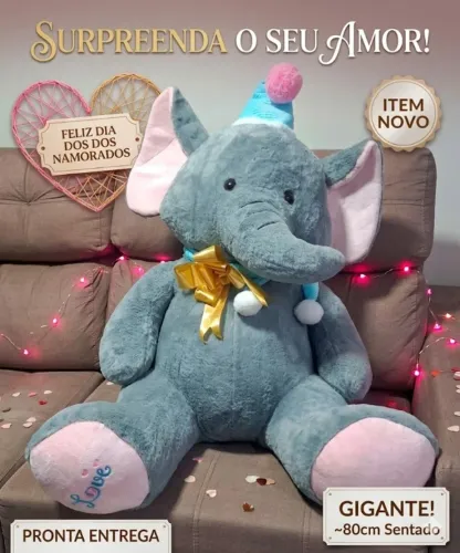 Elefante de pelúcia grande