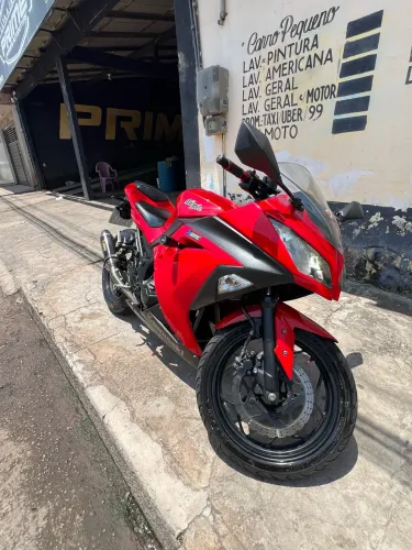 Kawasaki Ninja 300 - Impecável