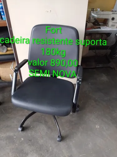 Cadeira reforçada