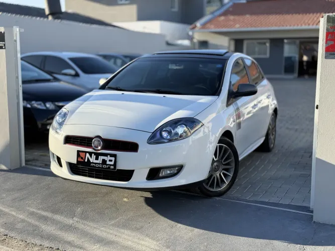 Fiat Bravo Sporting 1.8 Dualogic Flex 16V 5P 2014