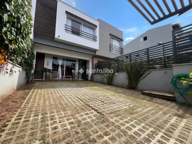 Casa com 3 dormitórios para alugar, 130m² - Rio Tavares - Florianópolis/SC