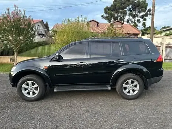 Mitsubishi Pajero Dakar/hpe 3.5 4X4 Flex 5P Aut. 2013