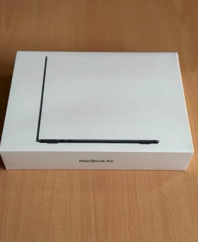 MacBook Air M5 512 GB / 16 GB
