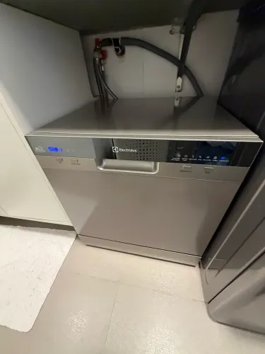 Lava-Louças Electrolux 8 Serviços Inox com Função Higienizar (LL08S)