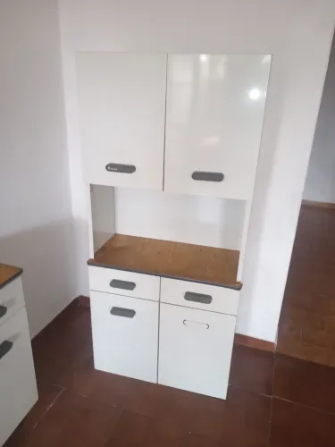 Armário de cozinha em aço