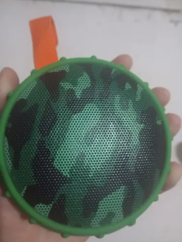 Caixa de som portátil camuflado a prova dágua