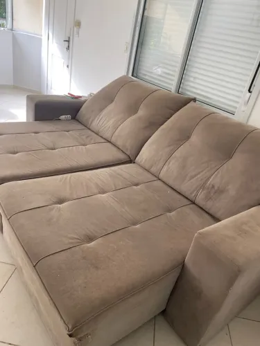 Sofá suede cinza 