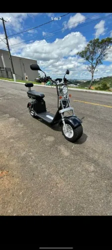 Scooter elétrica 