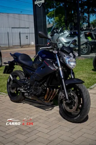 Yamaha XJ6 N 2015