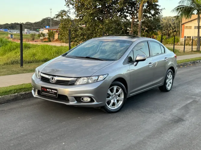 Honda Civic Sedan EXS 1.8/1.8 Flex 16V Aut. 4P 2013