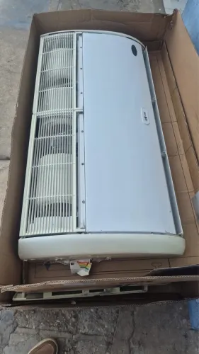 Ar condicionado Split piso teto de 60 btus garantia 90 dias , entrega 