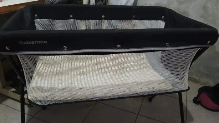 Mini berço Galzerano, quase novo! Pouquíssimo uso, impecável ? R$ 280.