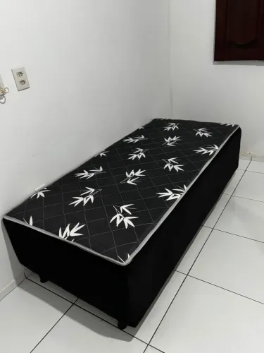 Cama de solteiro de espuma, novas de fábrica