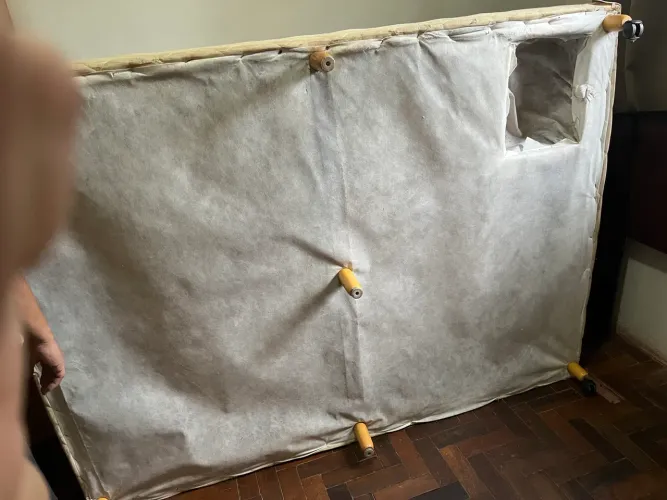 Vendo box, colchão e cabeceira