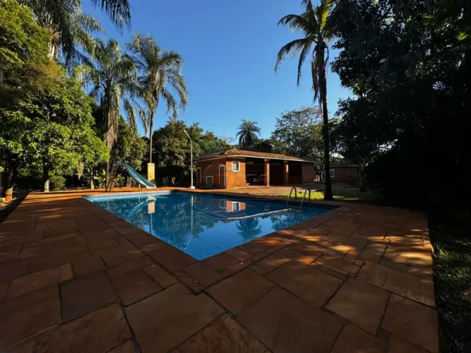 Chácara de 587m² com 02 quartos à venda em condomínio - Recreio Internacional